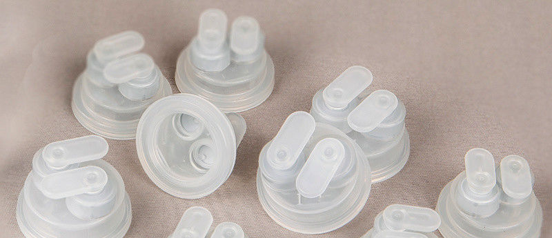 薬剤 インフュージョンボトル 使い捨ての注射蓋 インフュージョンバッグ ゴムディスクでユーロ蓋を外す