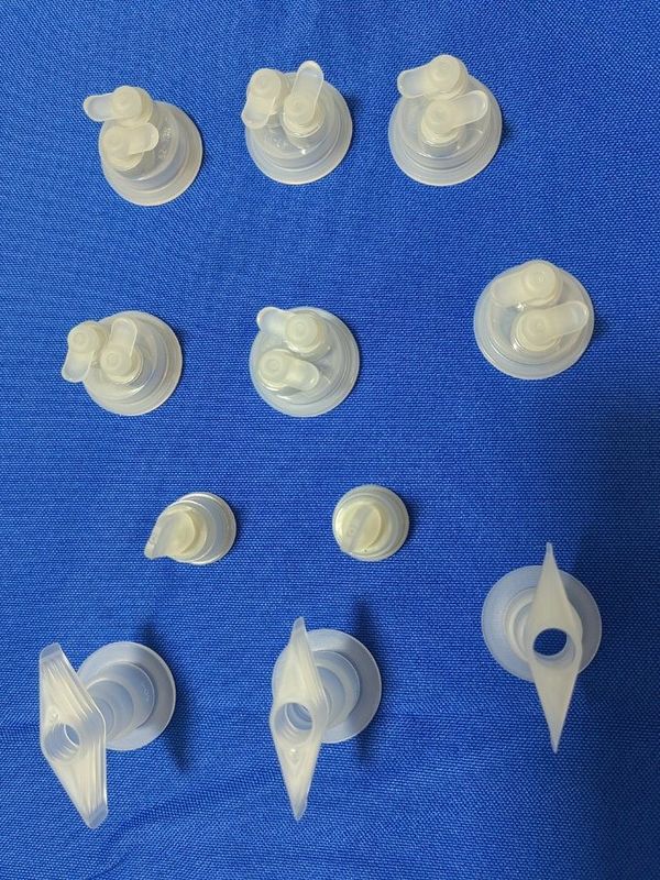 30mm 32mm PP Lvp インフュージョンボトル 非PVC インフュージョンバッグのための引き取りリングキャップ