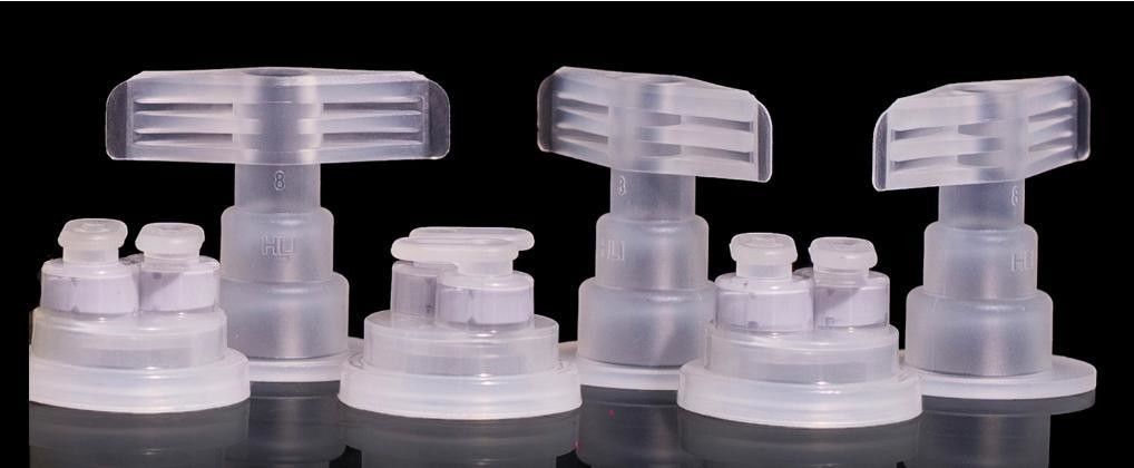 30mm 32mm PP Lvp インフュージョンボトル 非PVC インフュージョンバッグのための引き取りリングキャップ