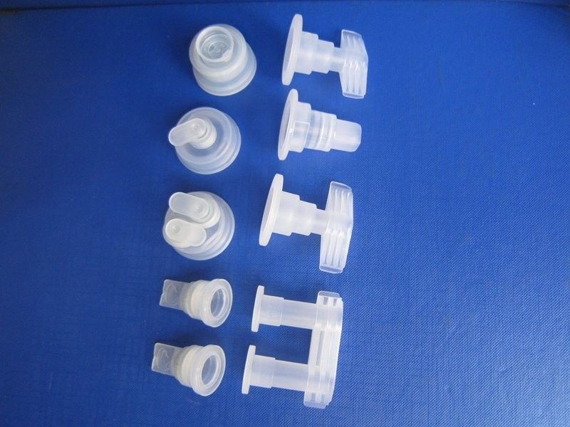 30mm 32mm PP Lvp インフュージョンボトル 非PVC インフュージョンバッグのための引き取りリングキャップ
